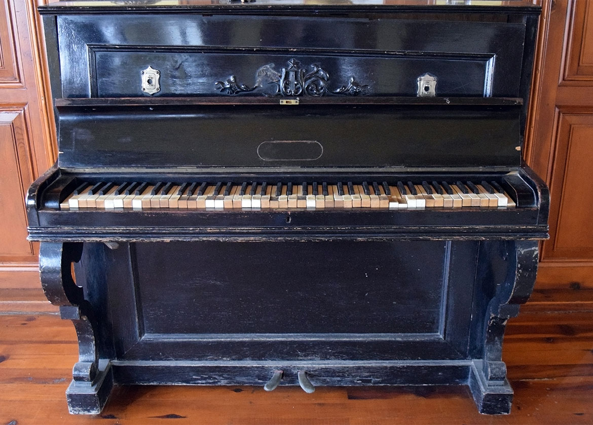 antique piano